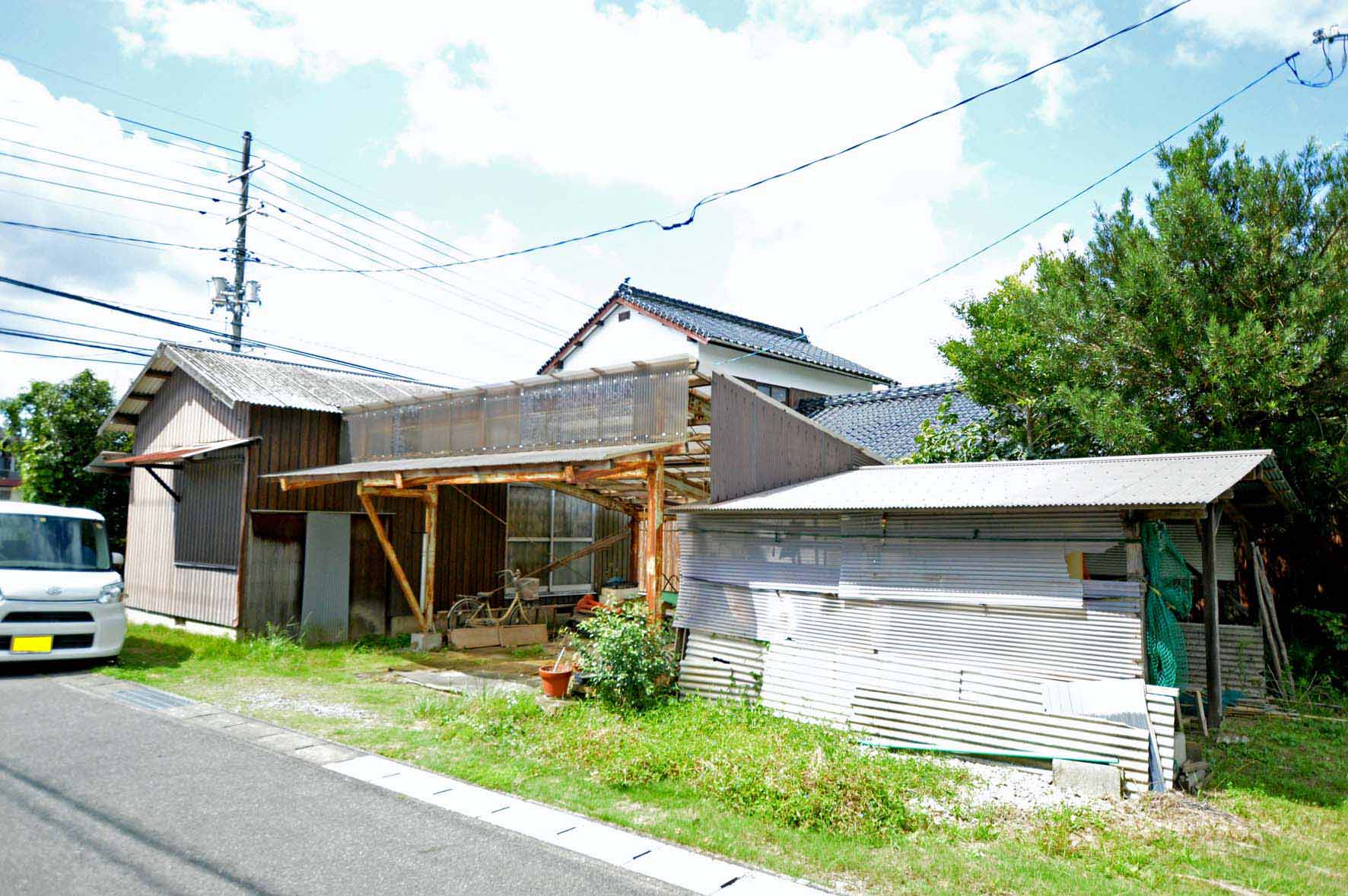 現在建物がありますが、更地にしてお引き渡しします。
